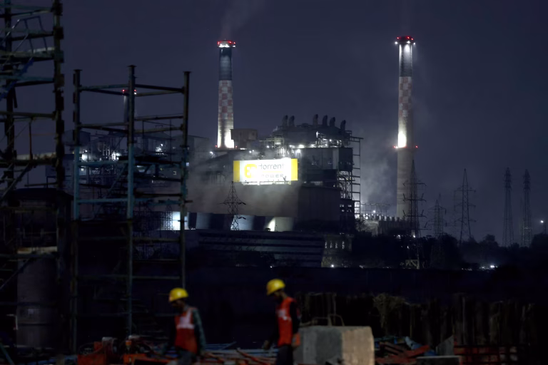 Captive coal plants